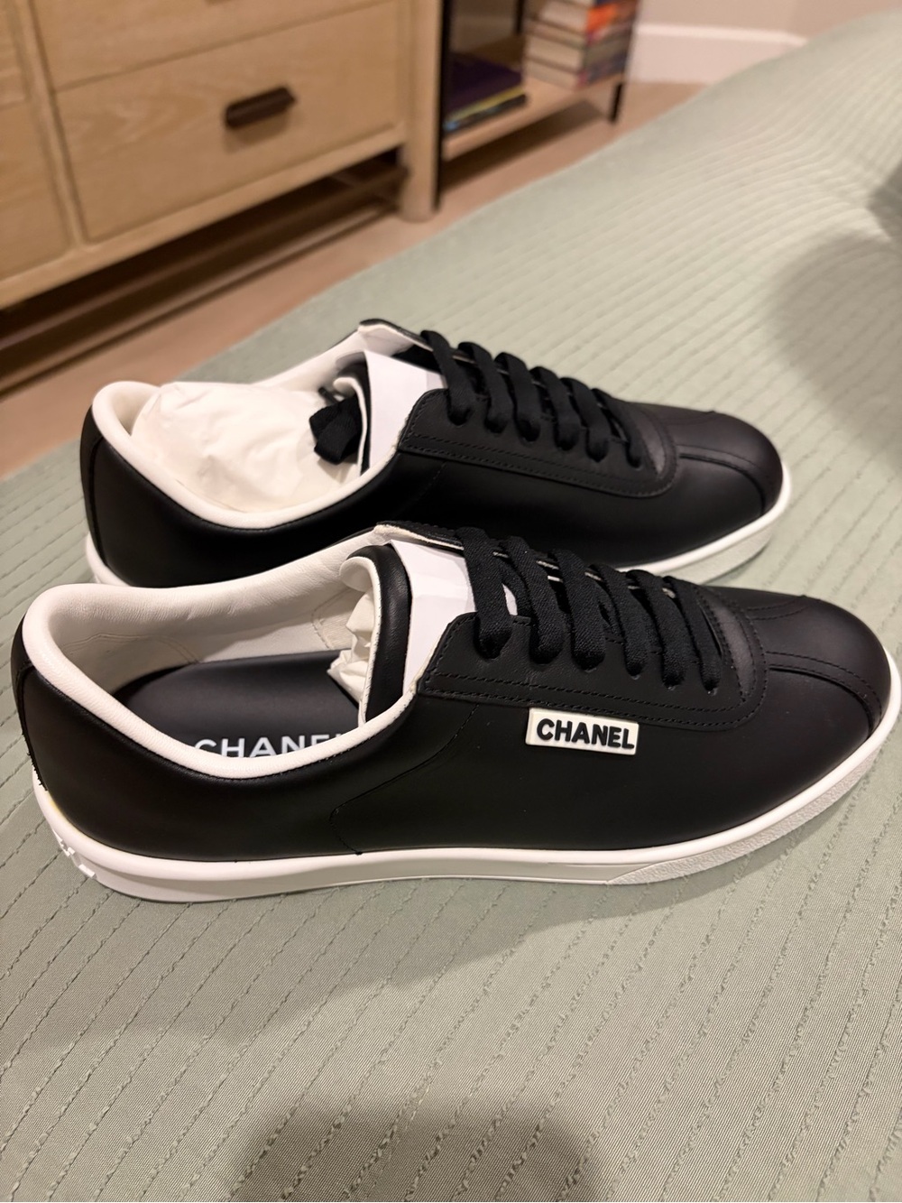 CHANEL womens Black Leather Low-Top Sneakers